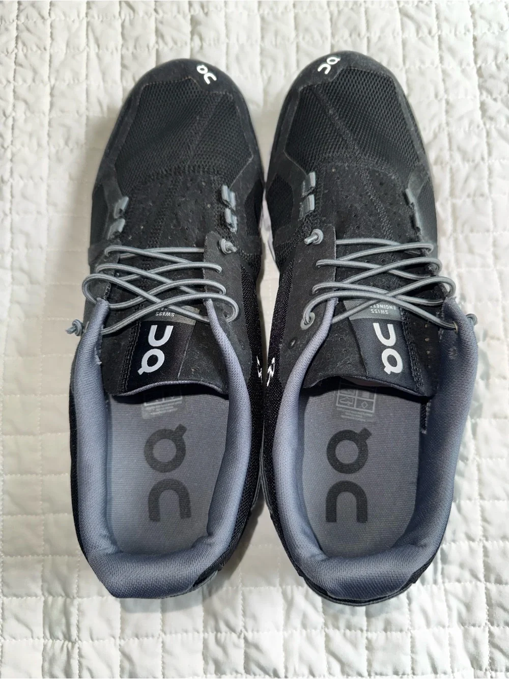 On Running Men's Cloud Athletic Sneakers Like New! Worn once